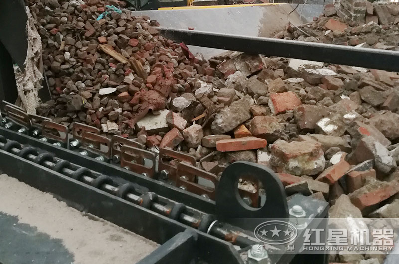 破碎機(jī)物料處理展示 破碎機(jī)物料處理展示